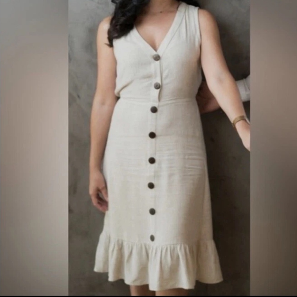 Monteu Elegant Cream Button-Down Dress